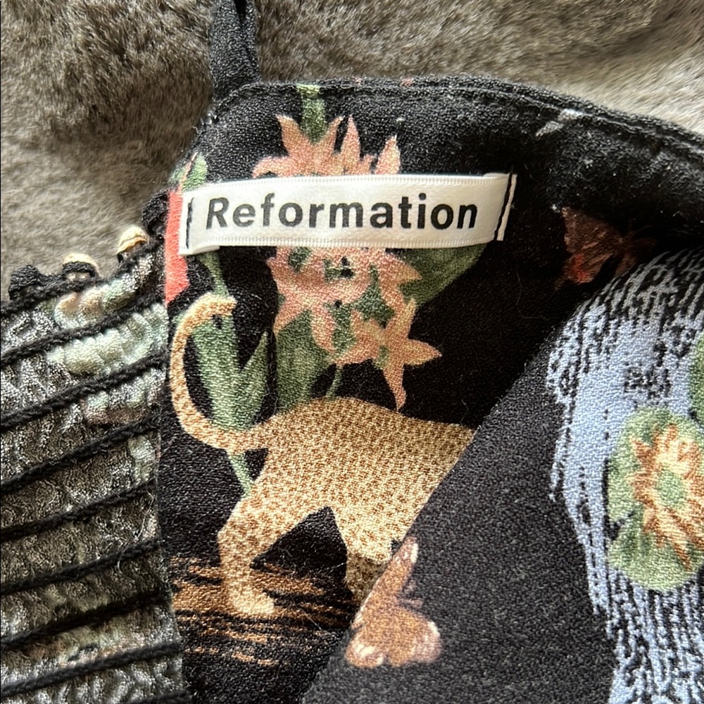 Reformation Lupe Top Animal Print - Picture 4 of 9